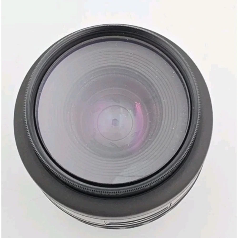 Pentax-F 35-80mm f4-5.6 SMC Autofocus Lens with Quantaray 49mm UV Filter